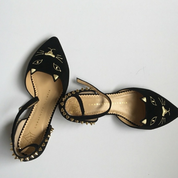 Shoes - Picture 2 of 5